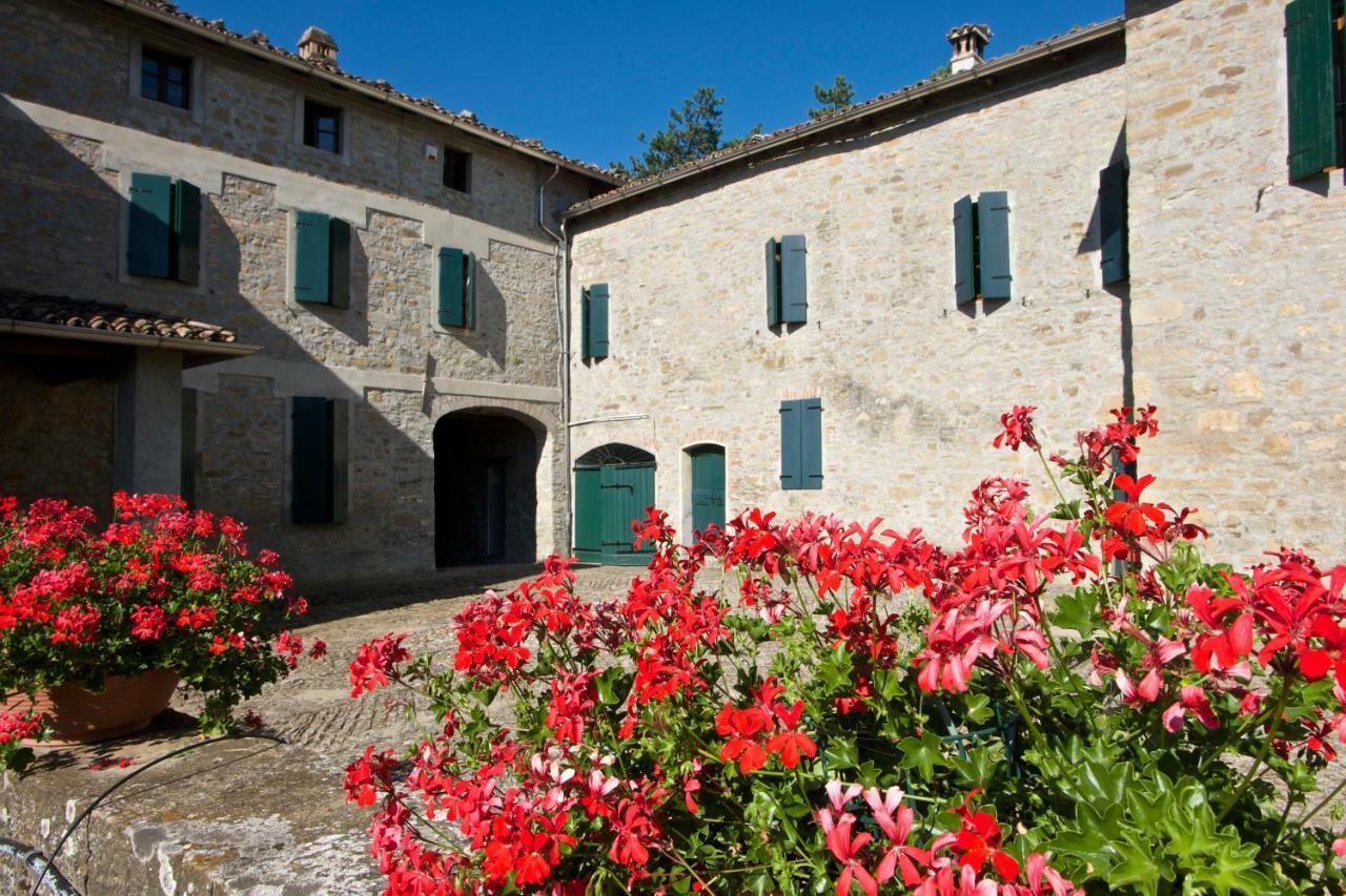 Neviano degli ArduiniLa Corte Bonomini住宿加早餐旅馆 外观 照片